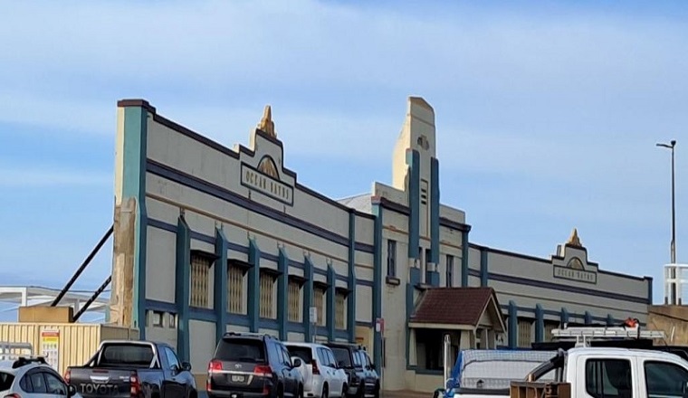 Newcastle Ocean Baths Complex