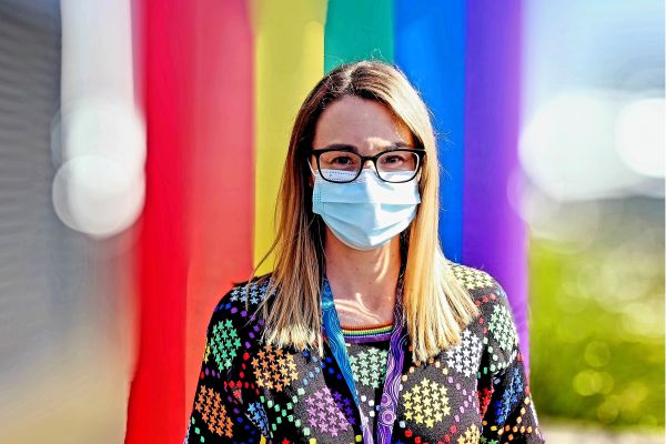 Nurse wearing a face mask