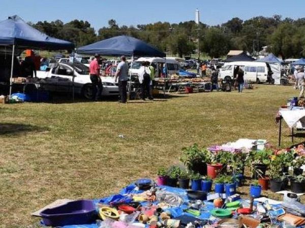 Parkes Antique Motor Club Annual Swap Meet | NSW Government