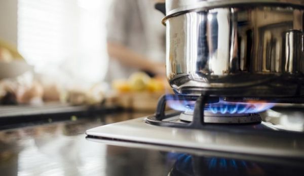 Vegetable steamer on a gas hob