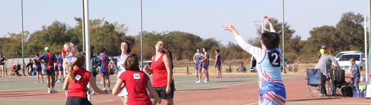 Women playing netball