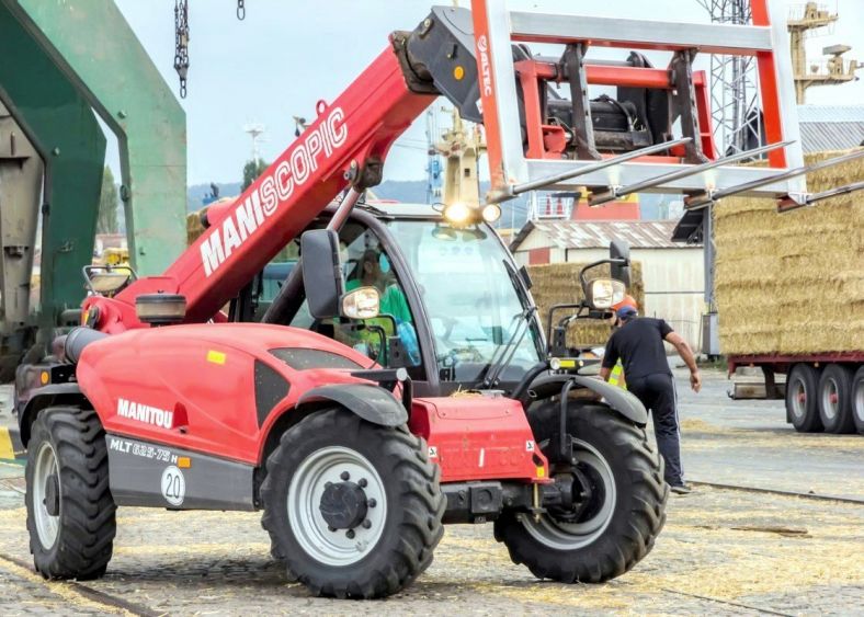 Telescopic handler