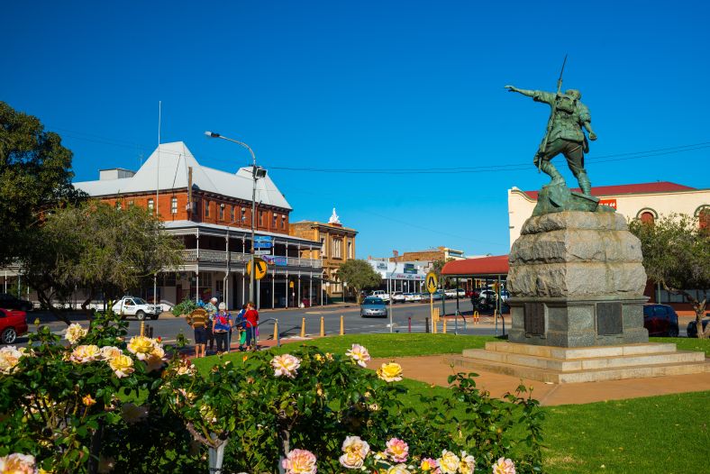 Image of Broken Hill - Bomber