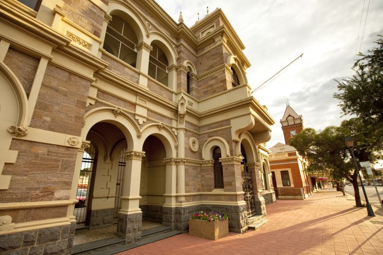 Image of Broken Hill Town