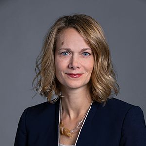 Headshot of Annette Pitman