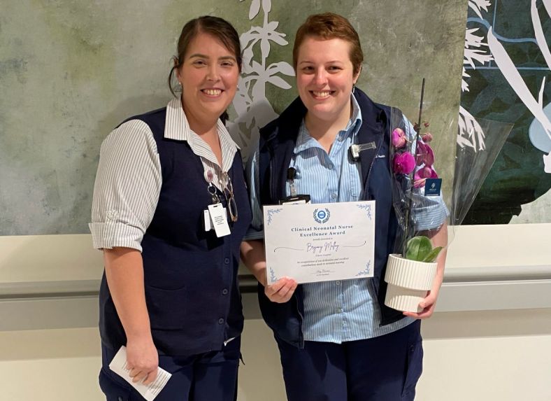 NBMLHD Neonatal Nurse Excellence Award Winner Bryony Malloy (right), with Nurse Unit Manager Kylie Gale (left)