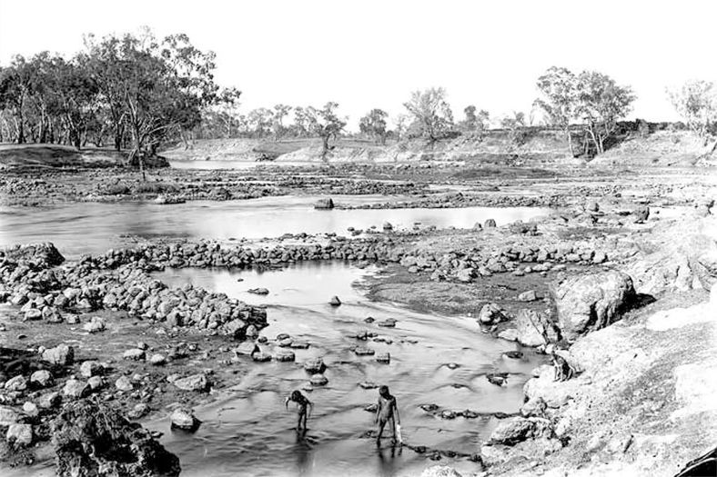 The Ngunnhu fish traps around 1890s, which were still being used by Ngemba people.