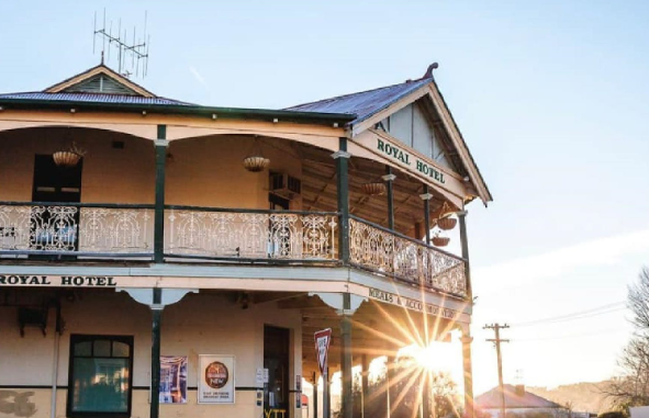 Blayney pub