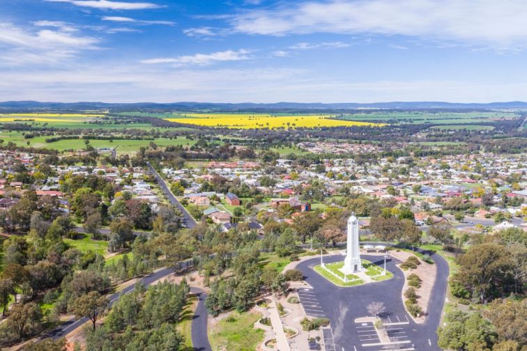 Parkes streetscapes 