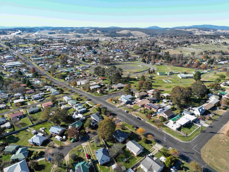 View of Oberon from above