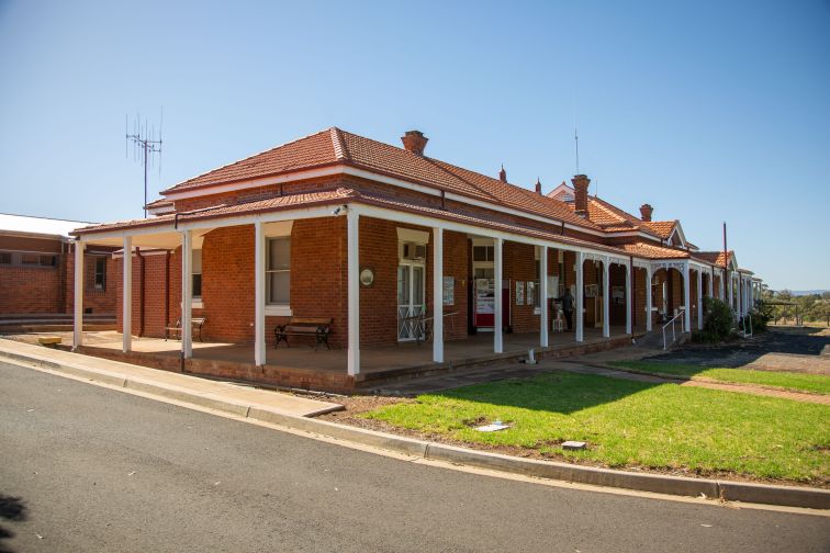 Peak Hill MPS old hospital