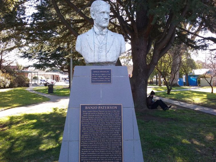 Banjo Paterson Memorial