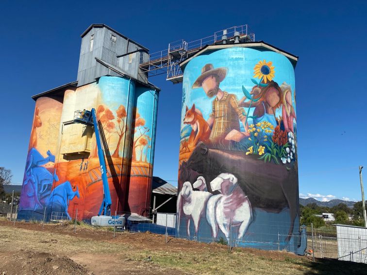 Southern Silo with cattle, sheep and girls with sunny