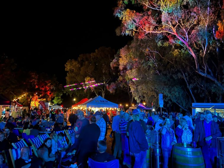 Under The Gums Gilgandra