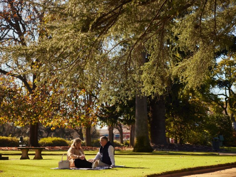 Albury Botanic Gardens