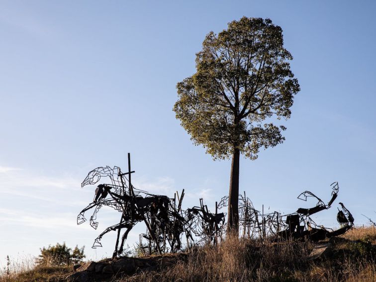 Steel horse sculptures depicting the 'Last Charge' located on the Adelong Creek Walk