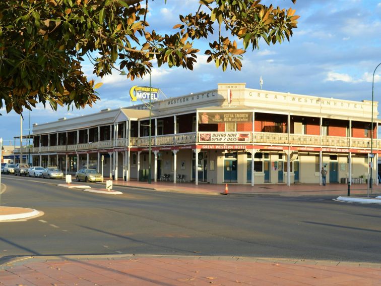 Great Western Hotel verandah