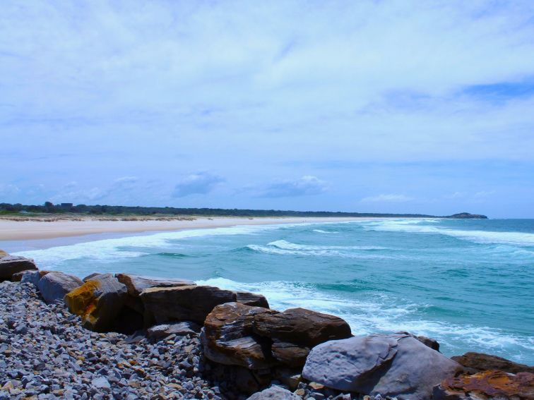 Beach aspect from Iluka break wall.