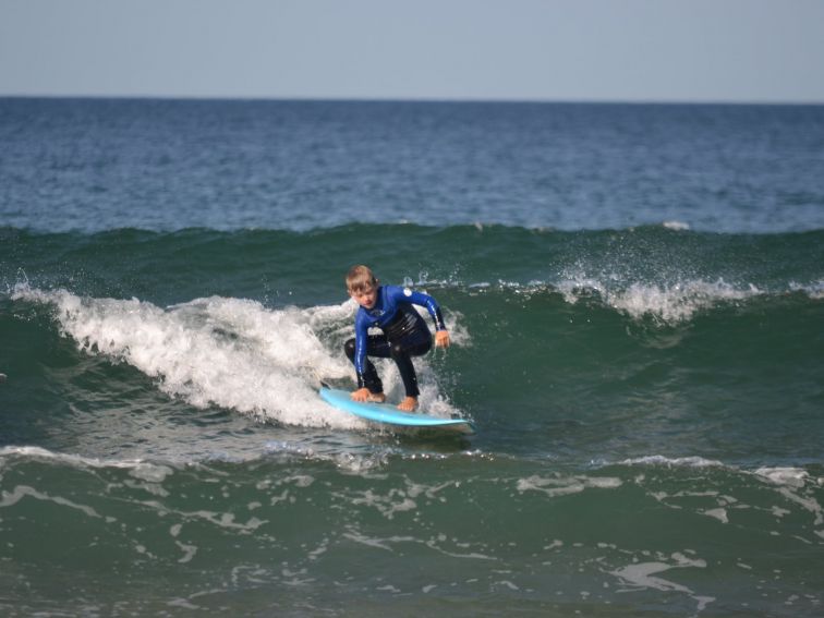 Kids surf lessons