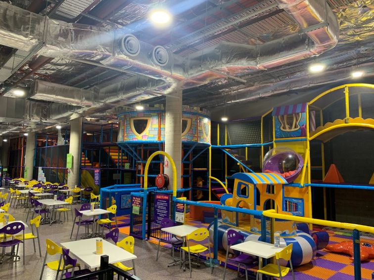 Kids World Playland & Cafe Stockland Green Hills