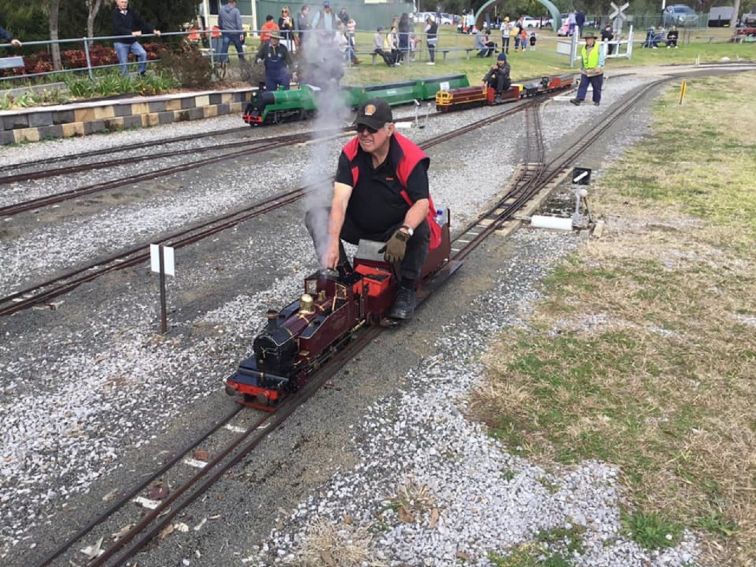 Image of a mini steam train at Tamworth Miniature Trains