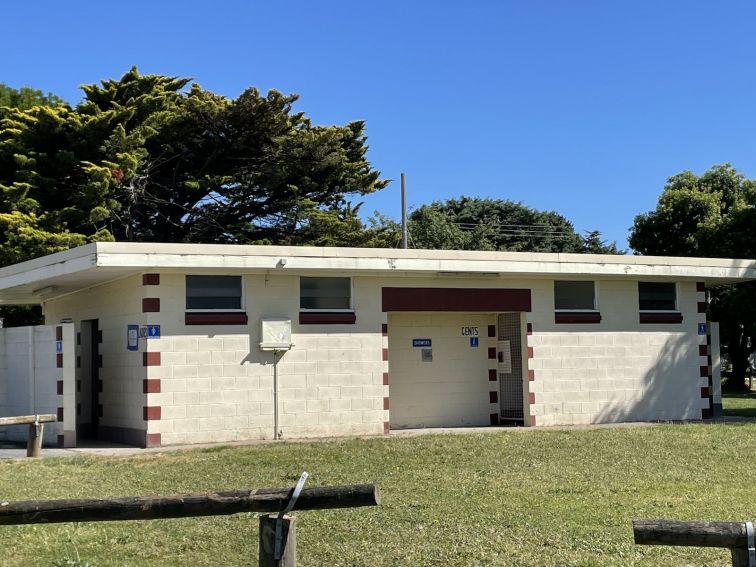 Amenity Block at Gunning Showground