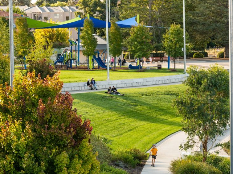 Queen Elizabeth II Park Queanbeyan