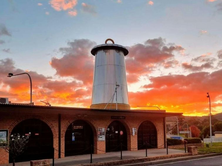 The Big Miners Lamp at sunset