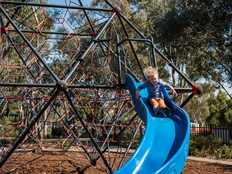 Memorial Hill Playground