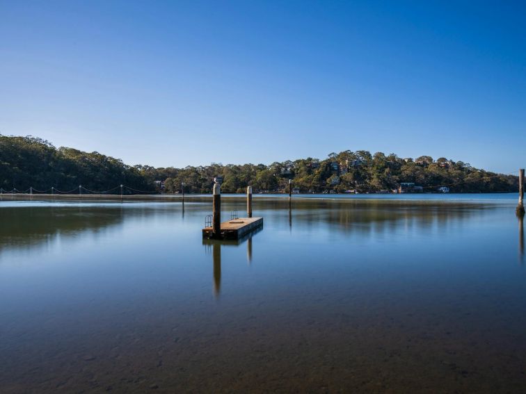 Lookout inside Oatley Bay overlooking the Georges River