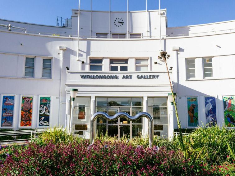 Exterior view of the Wollongong Art Gallery