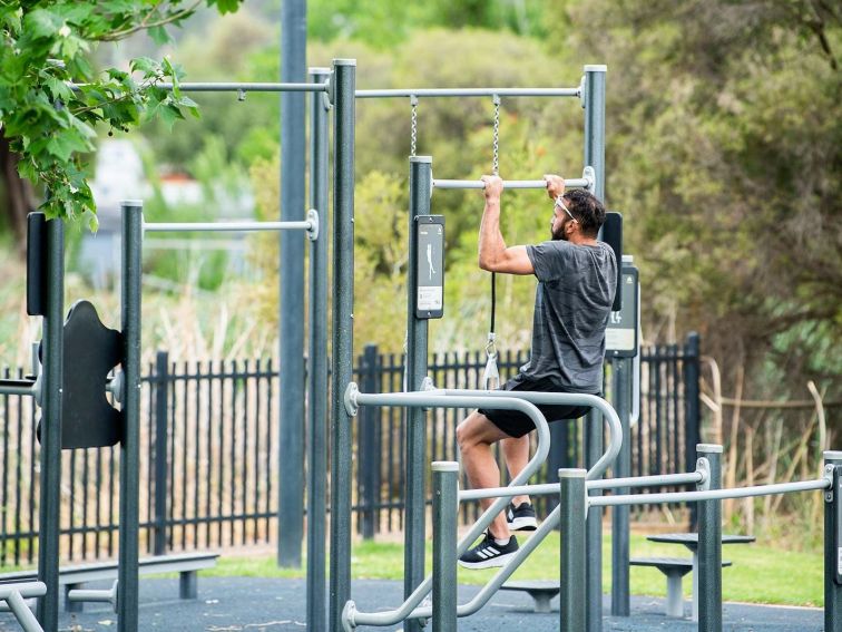 Kelly Reserve Play Equipment