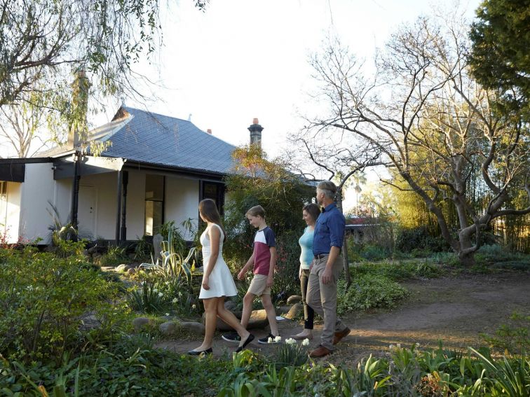 Family walking in garden at Penrith Regional Gallery