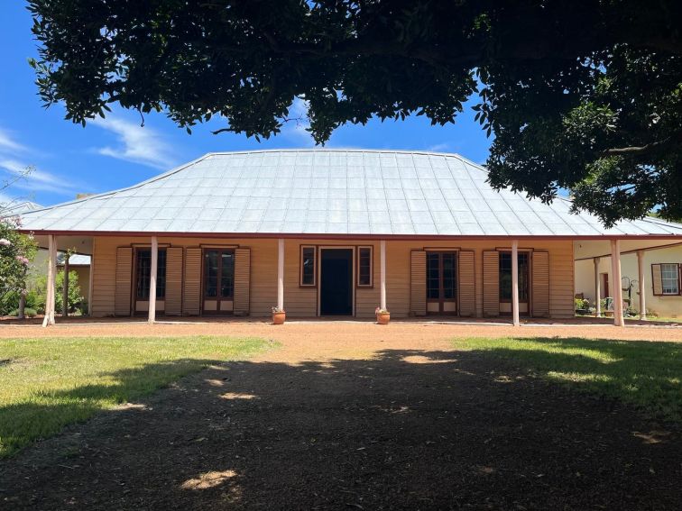 Cooma Cottage