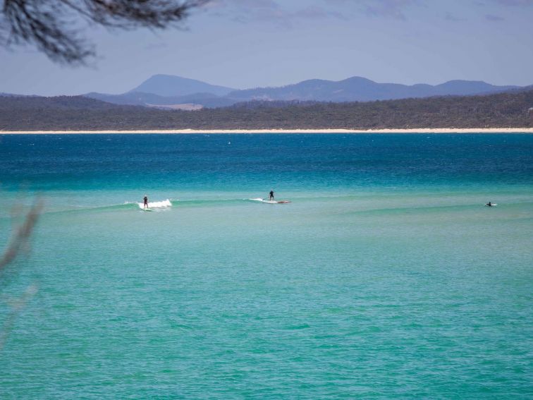 Surf, Bar Beach, South coast, Merimbula