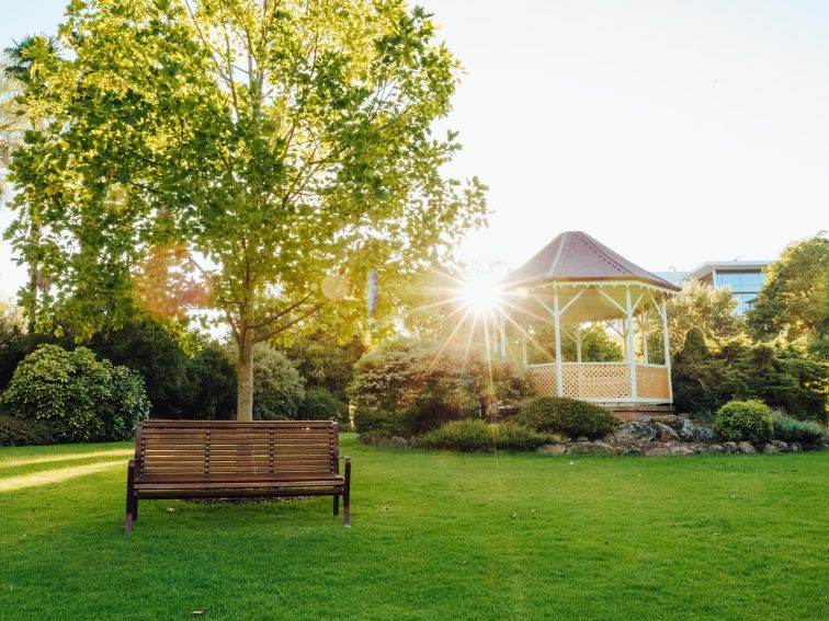 Albury Botanic Gardens Rotunda