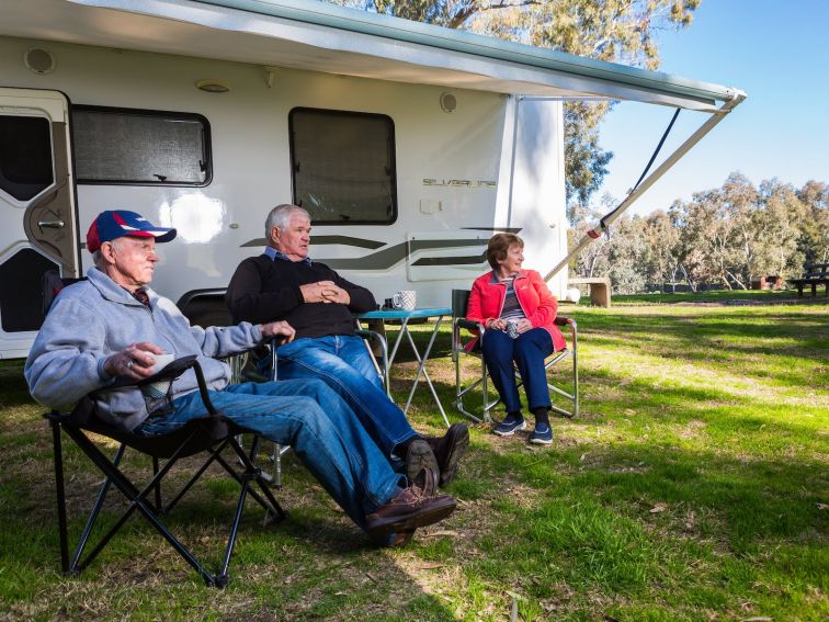 Caravanners at Oura Beach Reserve near Wagga Wagga