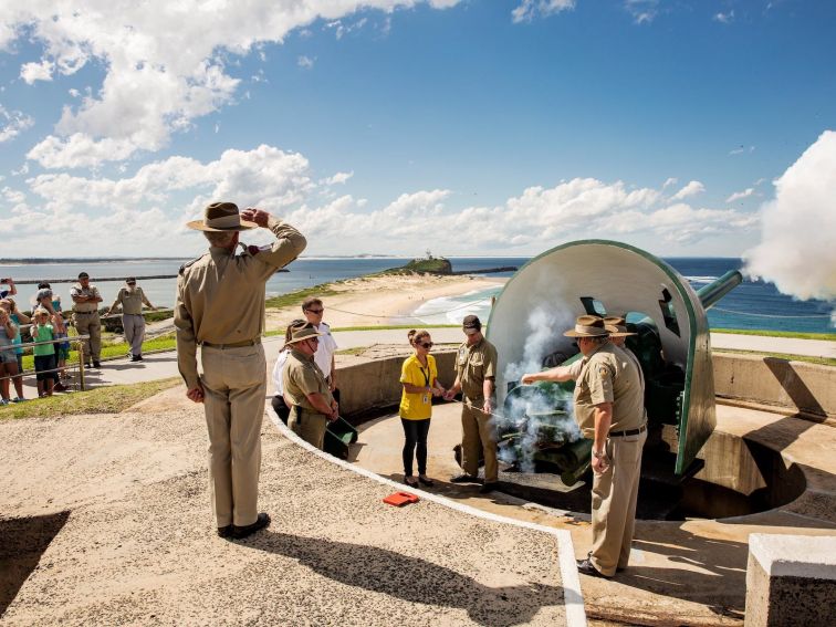 Fort Scratchley gun firing