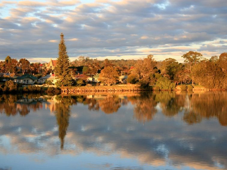 Moruya River