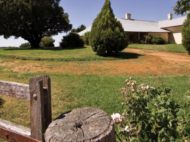 Cooma Cottage