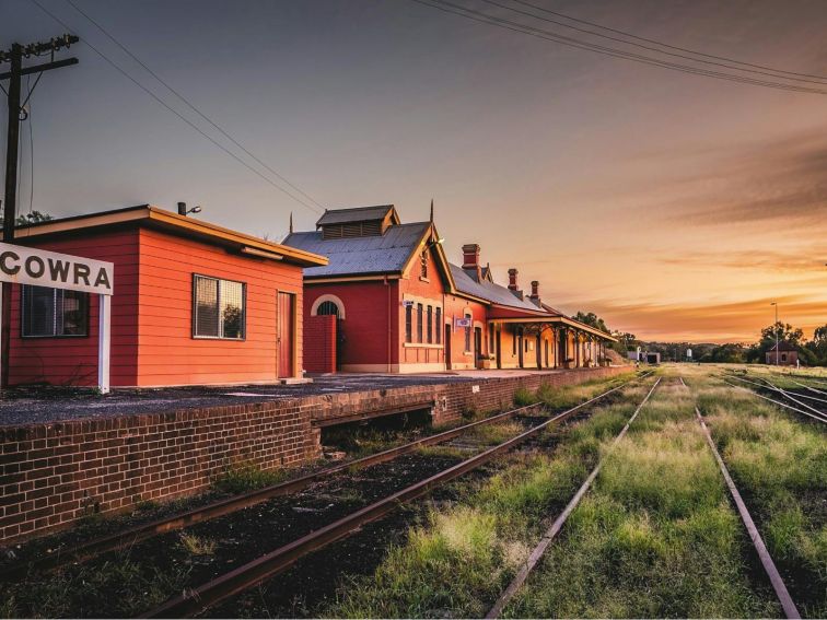 Historic Cowra Railway Station