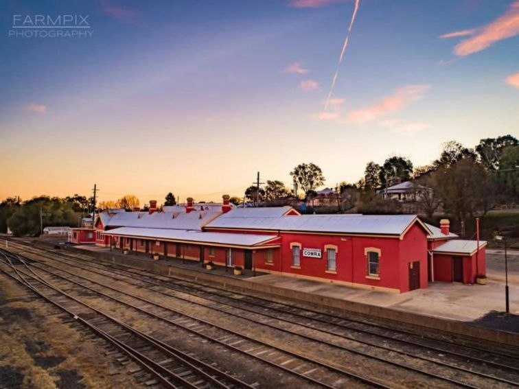 Historic Cowra Railway Station