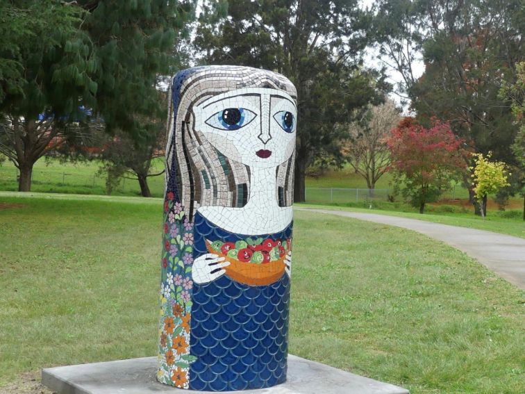 'Woman with Fruit' sculpture