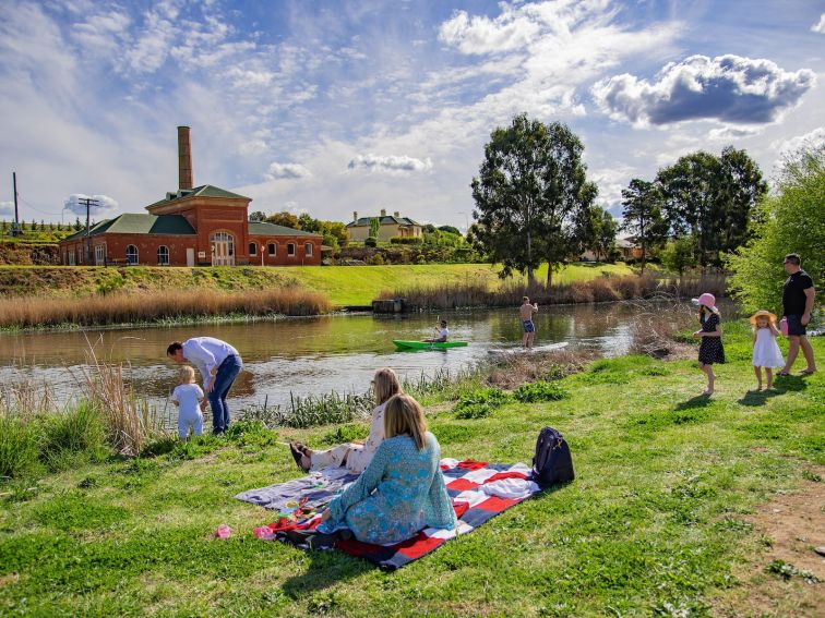 Goulburn Historic Waterworks - Family picnic and water activities