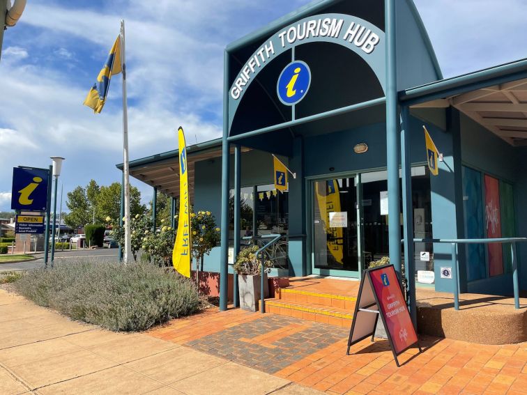 Griffith Tourism Hub Entrance