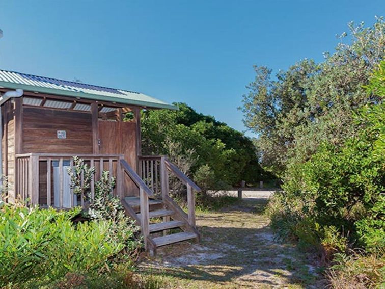 Mara Creek picnic area, Yuraygir National Park. Photo: Rob Cleary &copy; OEH