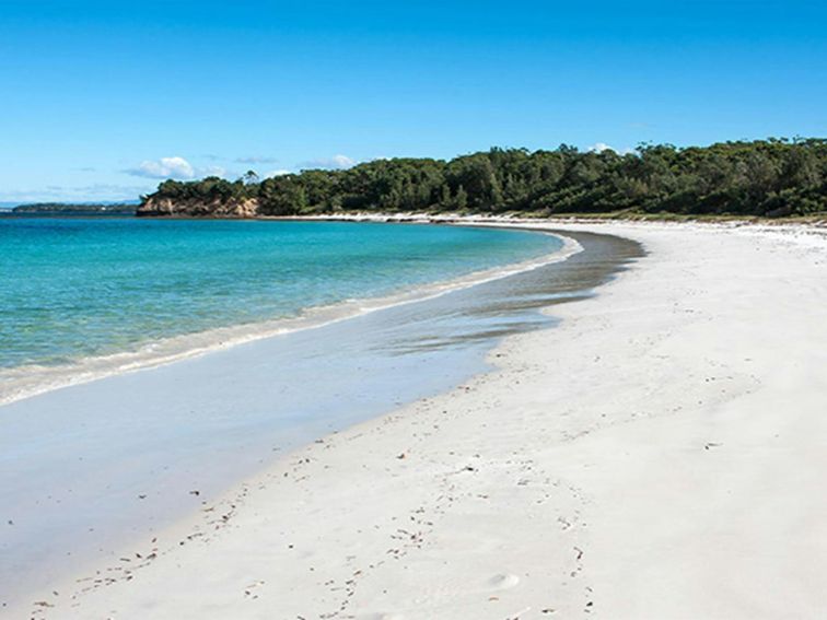 White sandy beach near Red Point, Jervis Bay National Park. Photo: Michael Van Ewijk &copy; DPIE