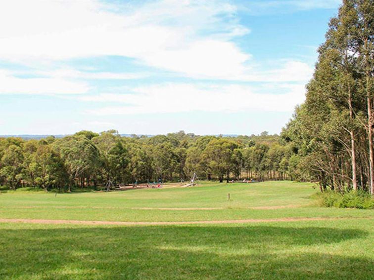 Rouse Hill Regional Park. Photo: John Yurasek &copy; OEH