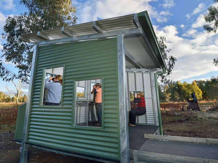 Turkey Flat picnic area and bird hide, Murrumbidgee Valley National Park. Photo: Gavin Hansford