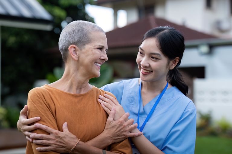 A nurse with a cancer patient